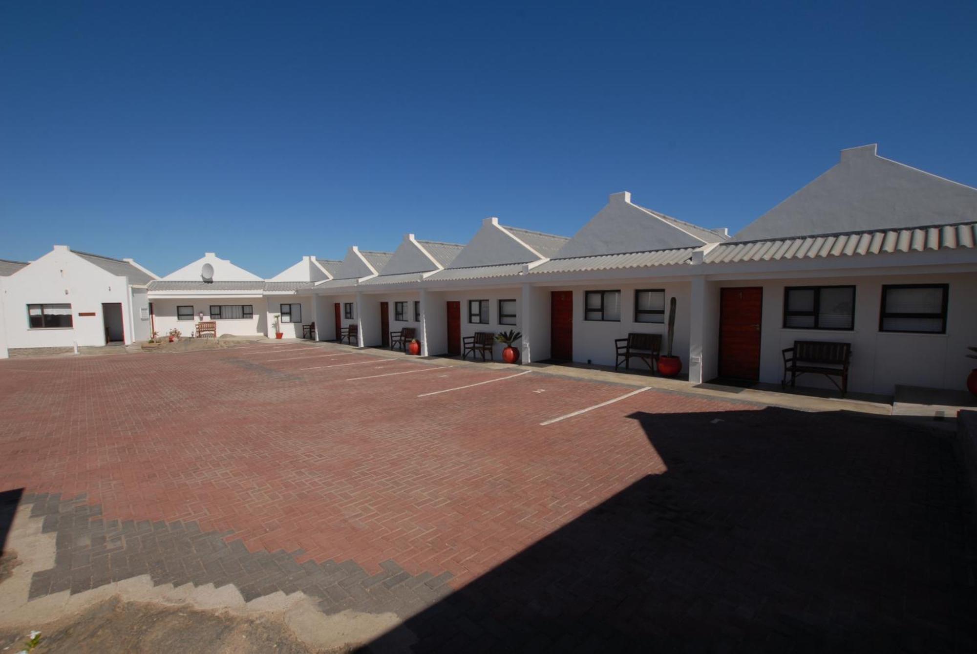 ホテル The Cormorant House Lüderitz エクステリア 写真