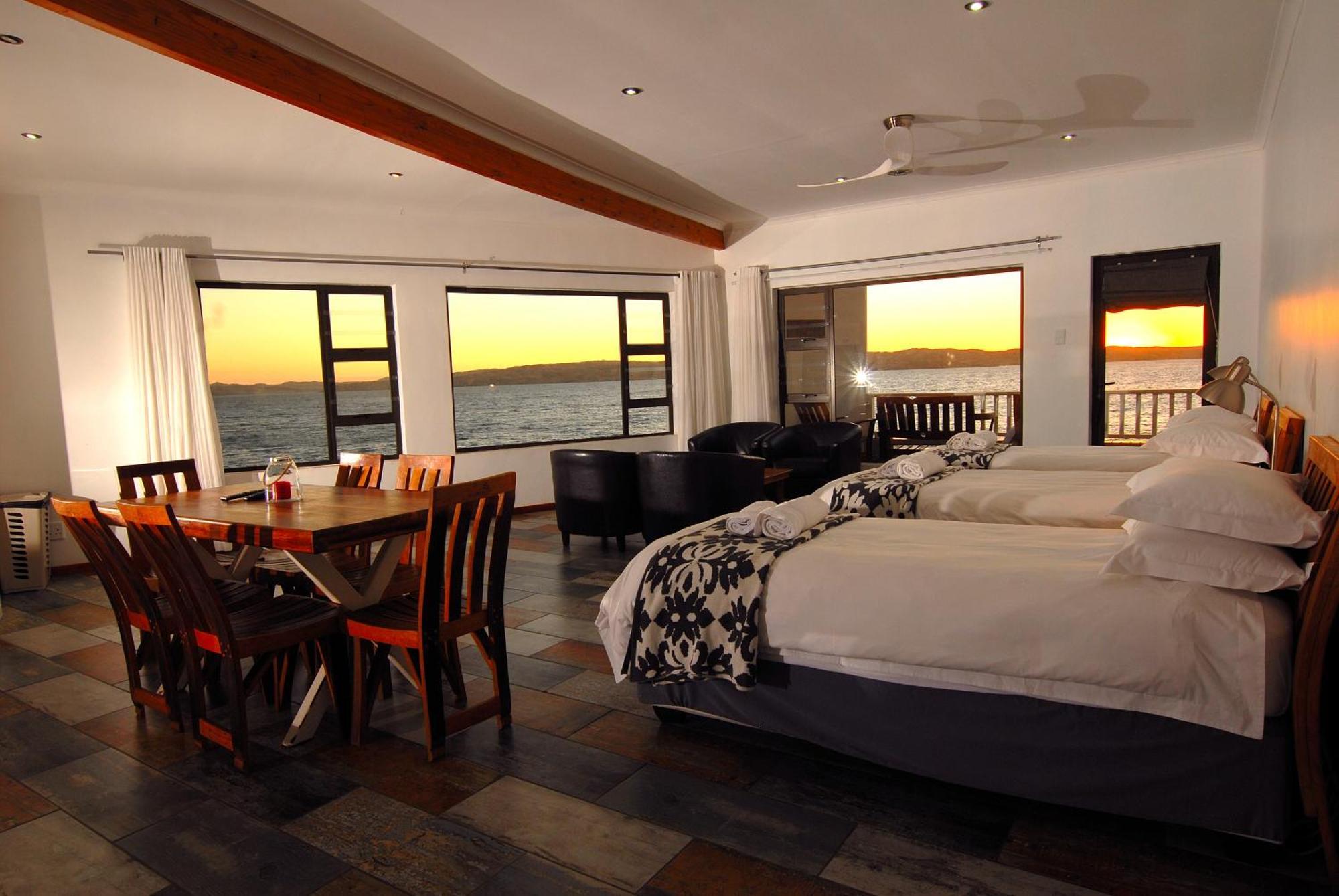 ホテル The Cormorant House Lüderitz エクステリア 写真